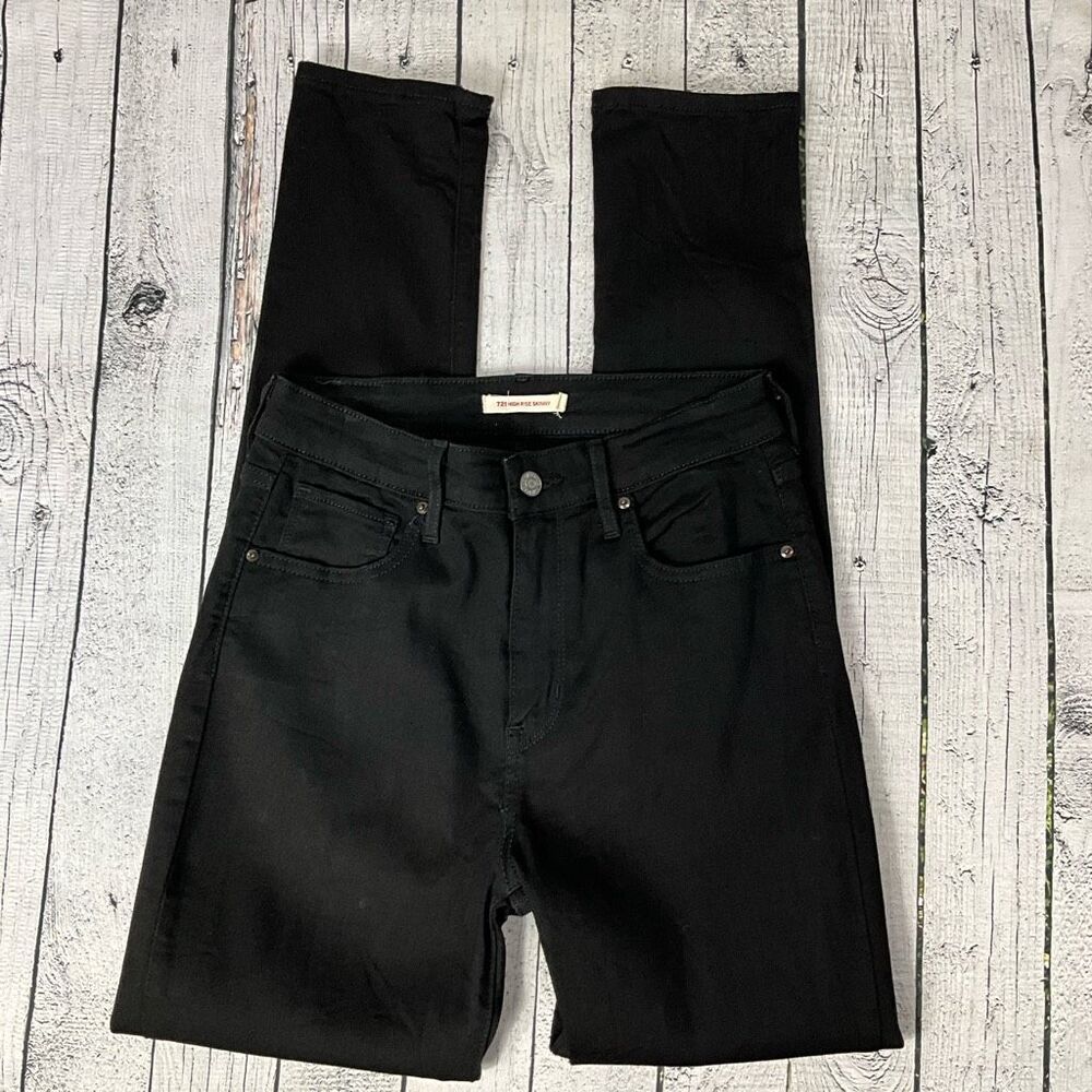 Levi's Black Skinny Jeans for Women